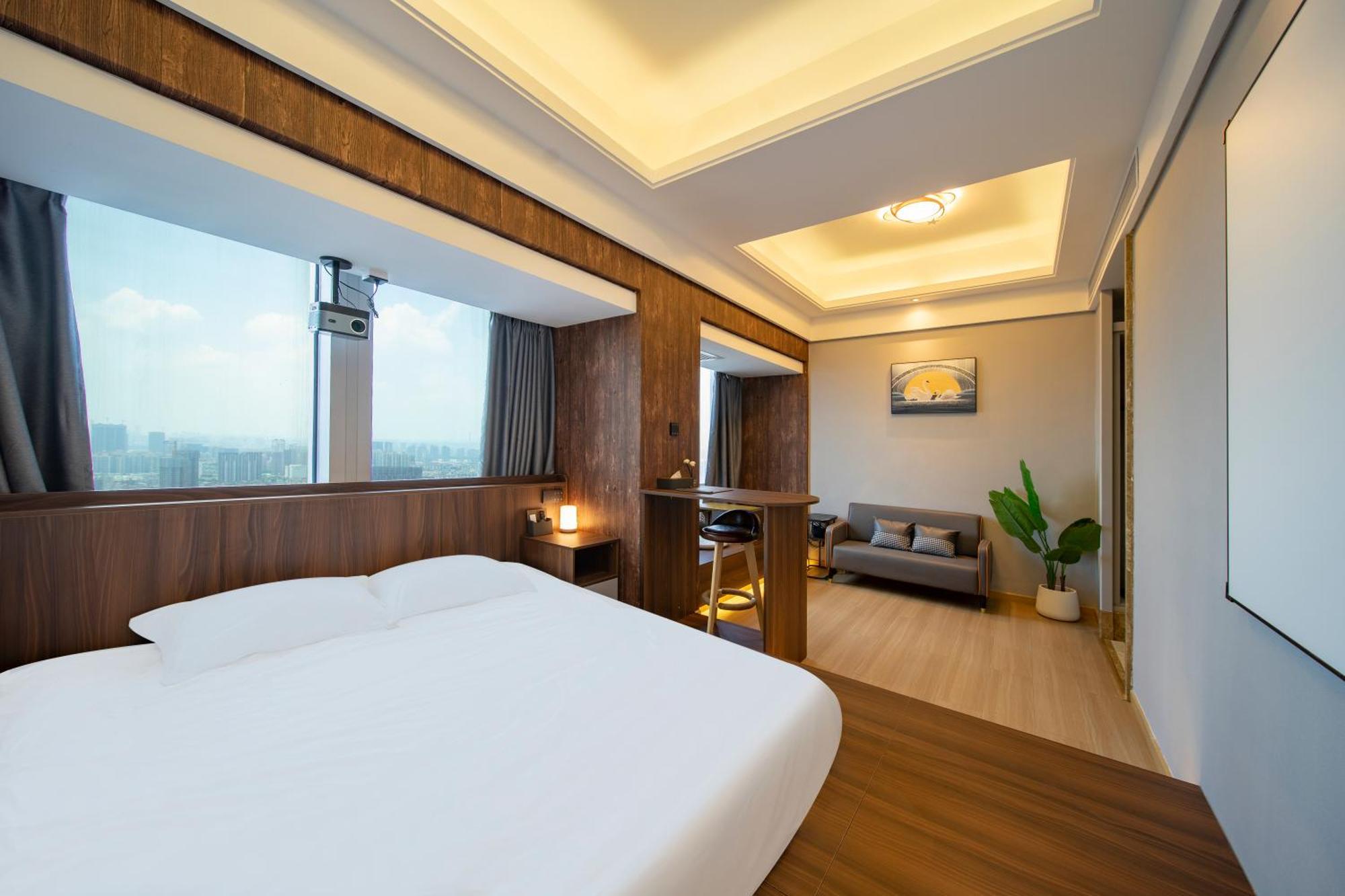 Xingyin Cloudy Hotel Guangzhou Changgang Subway Station - Free Shuttle Bus To Canton Fair Complex During Canton Fair Period المظهر الخارجي الصورة